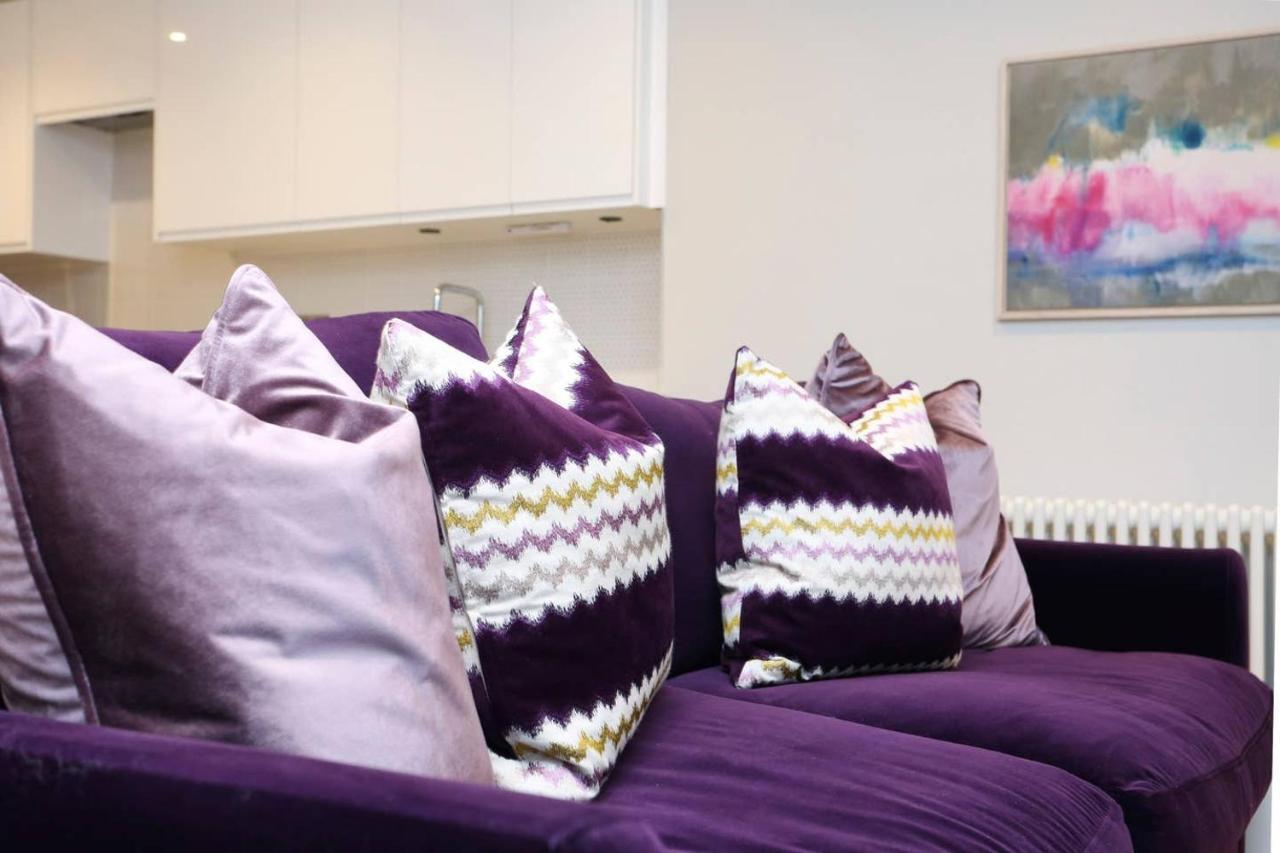אדינבורו Joivy Vibrant Home Near Calton Hill מראה חיצוני תמונה
